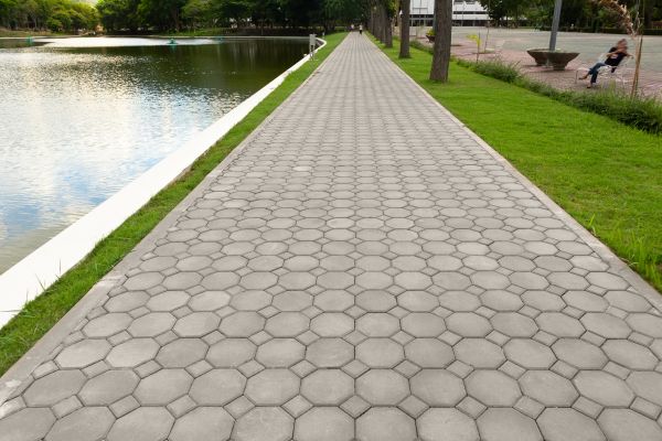 Cost of Pathway Pavers Installation in Santa Maria
