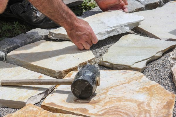 Cost of Stone Sidewalk Installation in Santa Maria